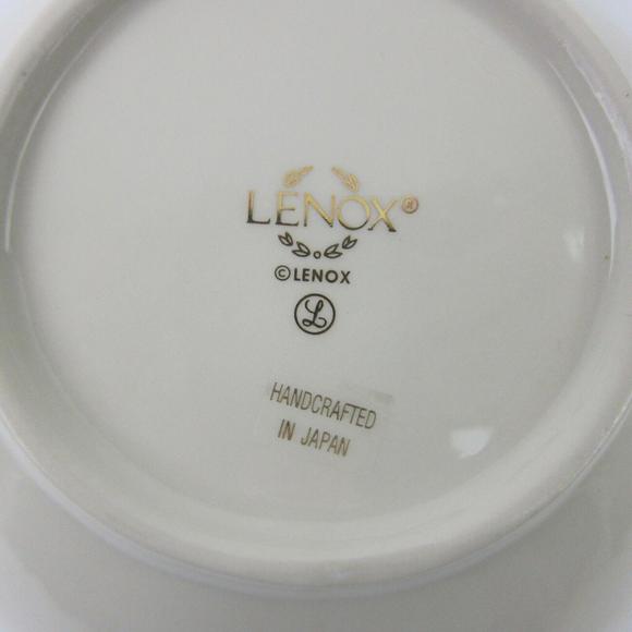 Lenox Leaf Candy Nut Dish Ivory with Gold Trim Handcrafted in Japan - Picture 4 of 14